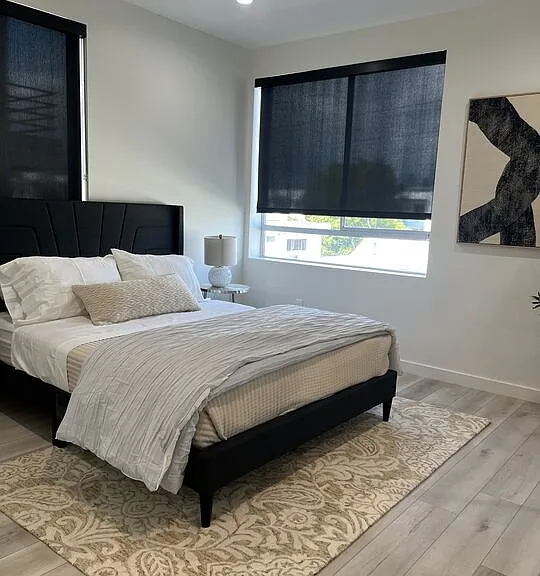 124 S Croft Ave #403 — Photo 7