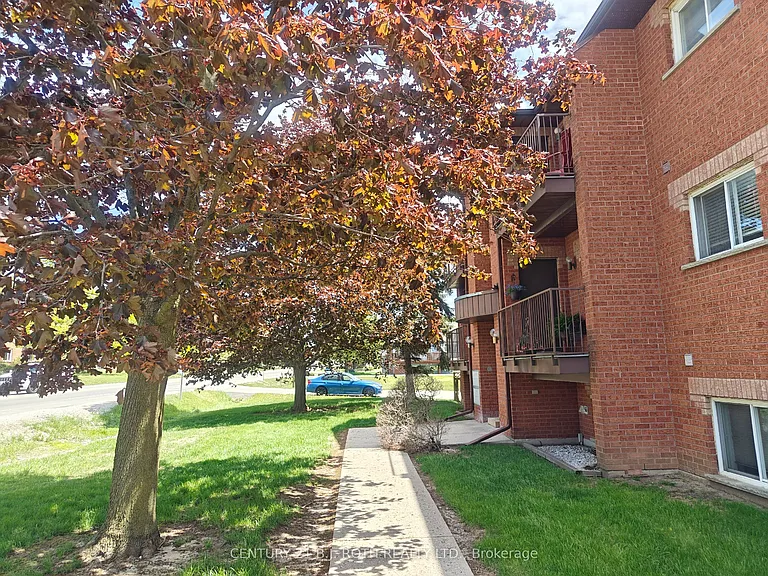 339 Blake St — Photo 14