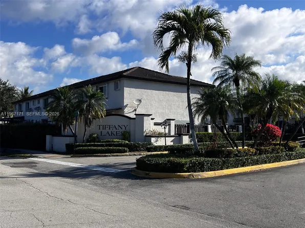 8655 SW 152nd Ave APT 141, Miami, FL 33193