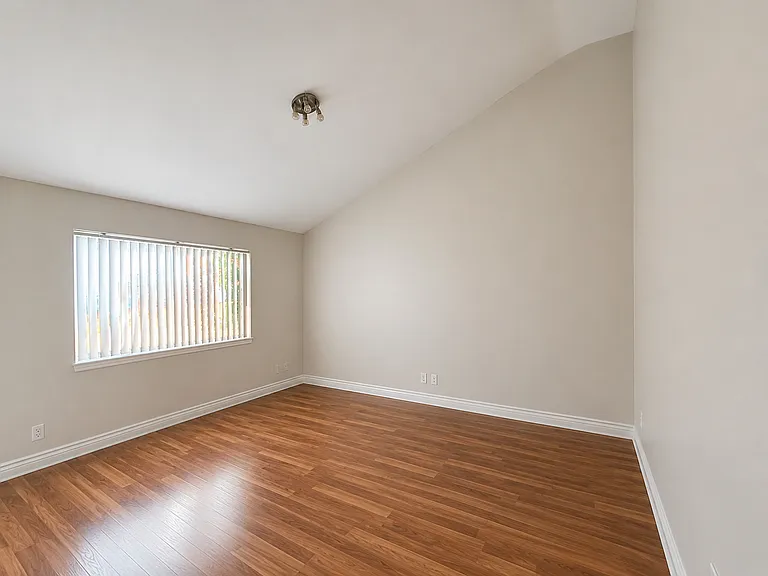 470 W 3rd St #470 — Photo 3
