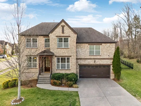 4249 Stone Hall Blvd, Hermitage, TN 37076