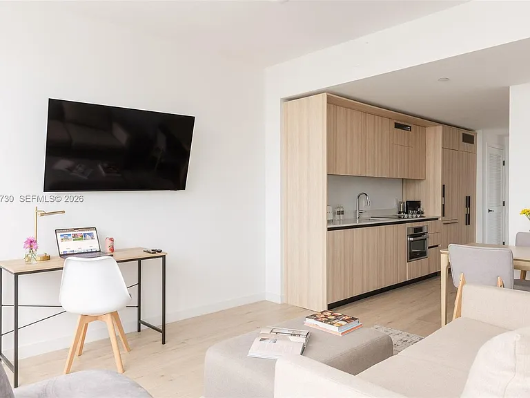 225 N Miami Ave #3412 — Photo 7