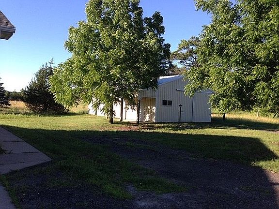 2nd image of 2015 221st Ave NE