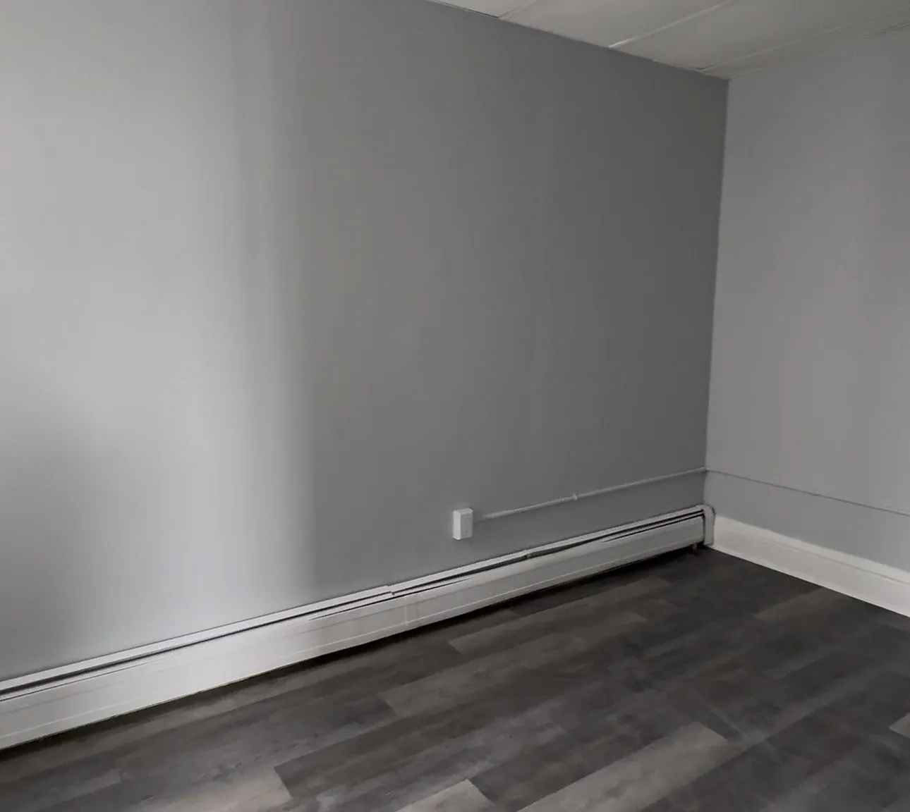 3 bed, $2,300 — Photo 4