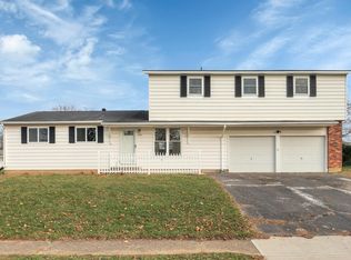 498 Woodland Dr, Heath, OH 43056