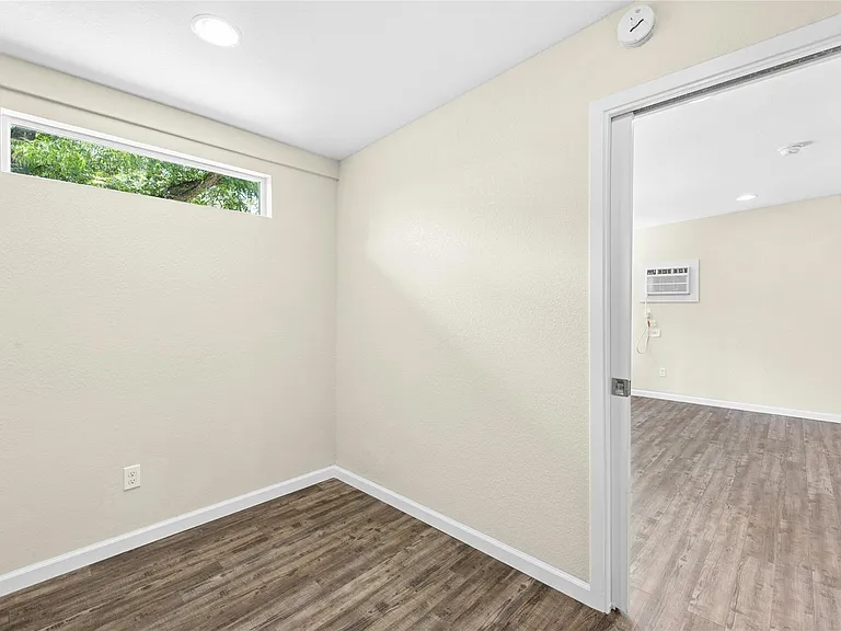 904 Philco Dr #B — Photo 19