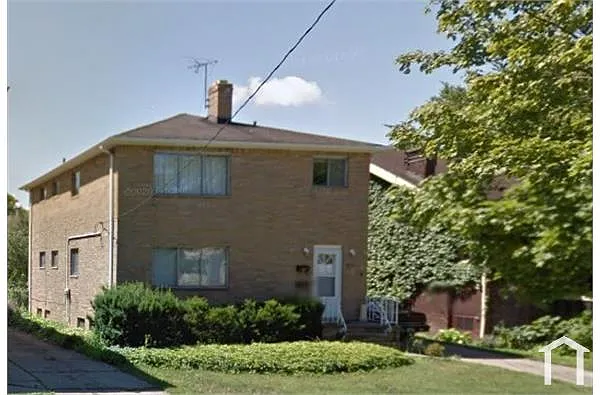 10129 Fidelity Ave photo 1