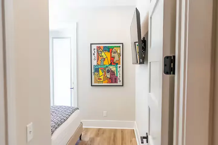 1326 Newcastle St #100 — Photo 15