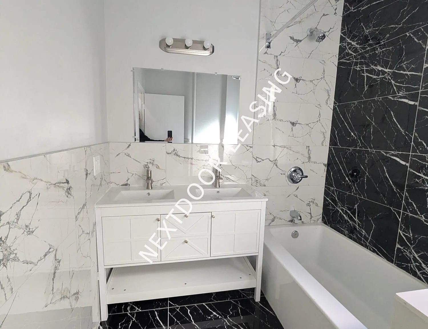 642 Avenue C — Photo 4