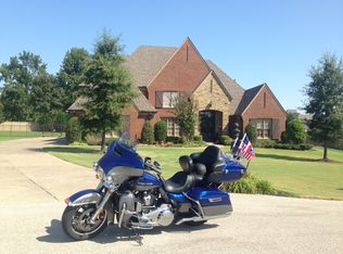 50 Greenbrier Trace Cv, Piperton, TN 38017