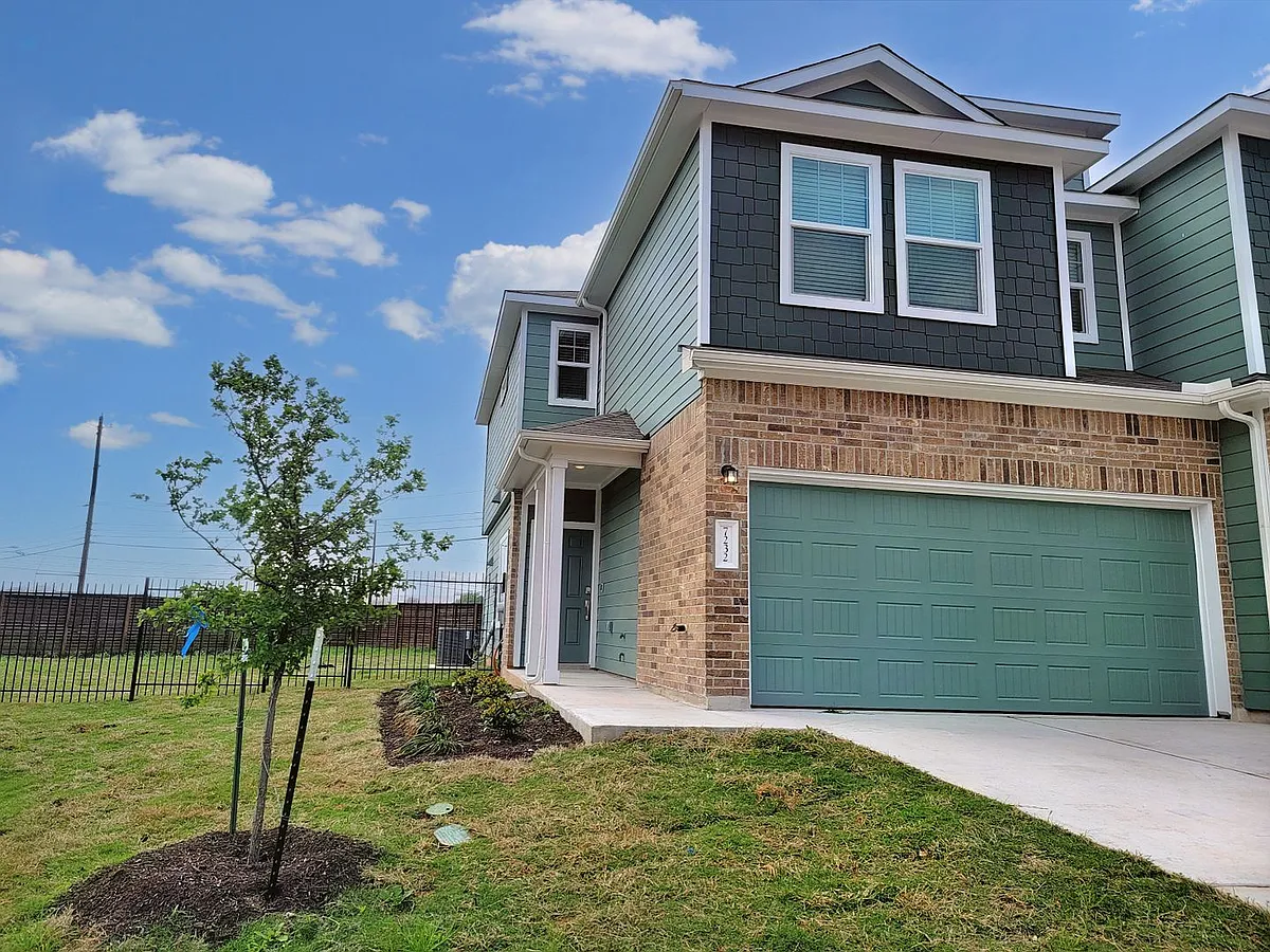 Building Photo - 7232 Dancing Wind Ln