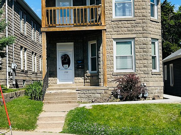 2nd image of 722 Glen Oak St #2