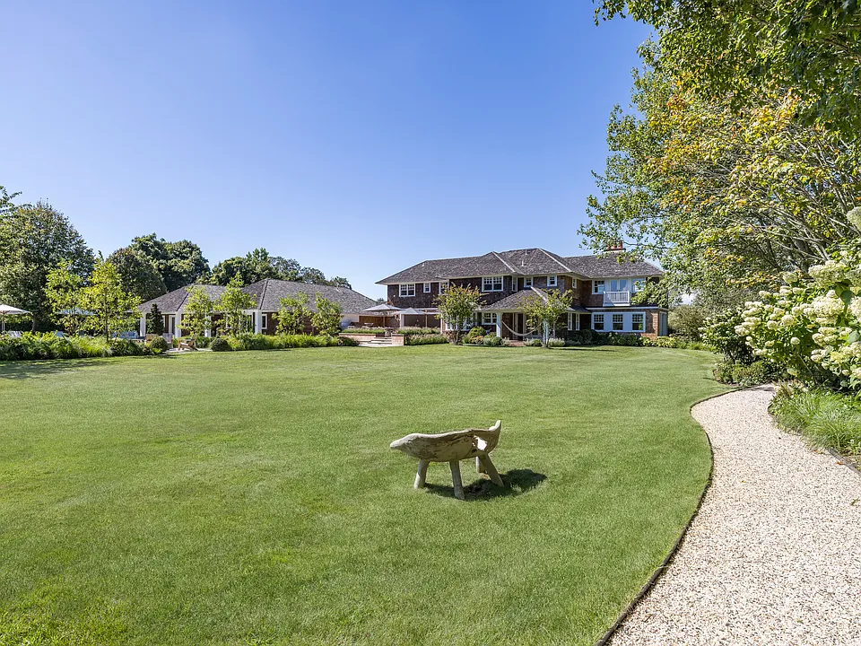 113 Parsonage Ln