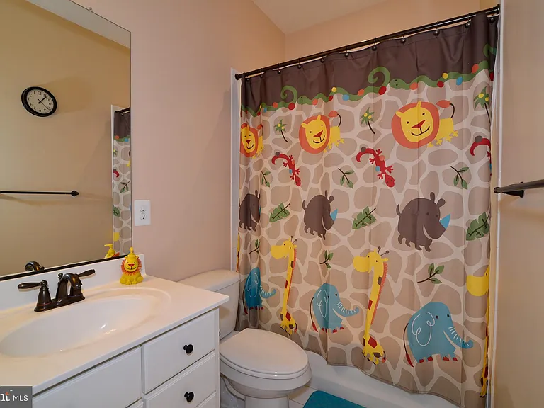 21253 Park Grove Ter — Photo 24
