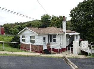 860 Rose St, North Huntingdon, PA 15642