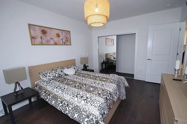 Sold by Starealty Estate LLC | media 31