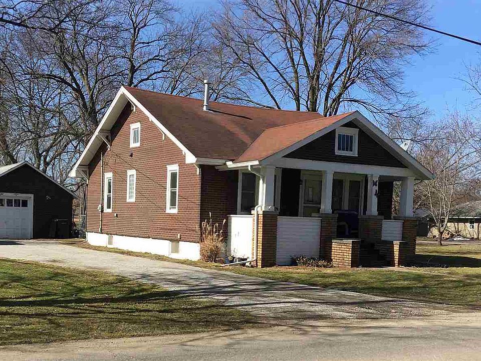 1st image of 2901 Pleasant Plain Ave