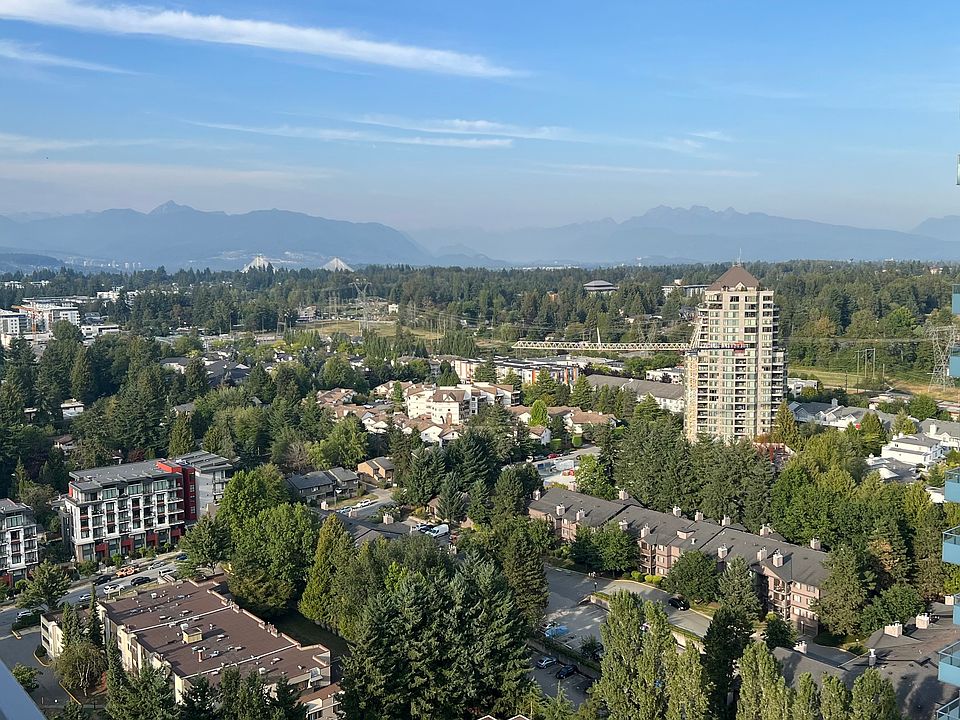 Northwest view from the balcon y to