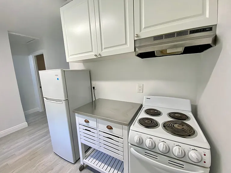 141 Platt Ave — Photo 7