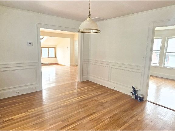 4th image of 161-163 Trapelo Rd #2