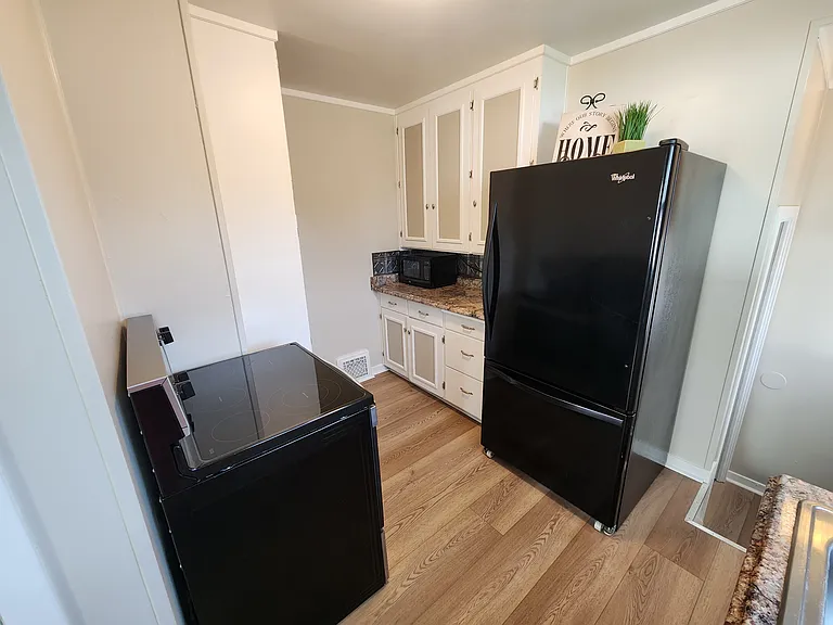 1310 Rochefontaine St — Photo 3
