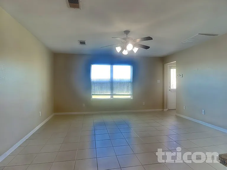 628 Totem Trail Dr — Photo 4