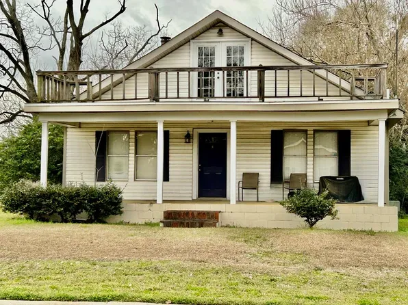 939 Hinton Waters Ave, Midland City, AL 36350
