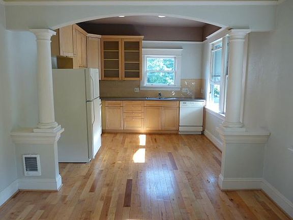 Large kitchen and eating area adjacent to the living room