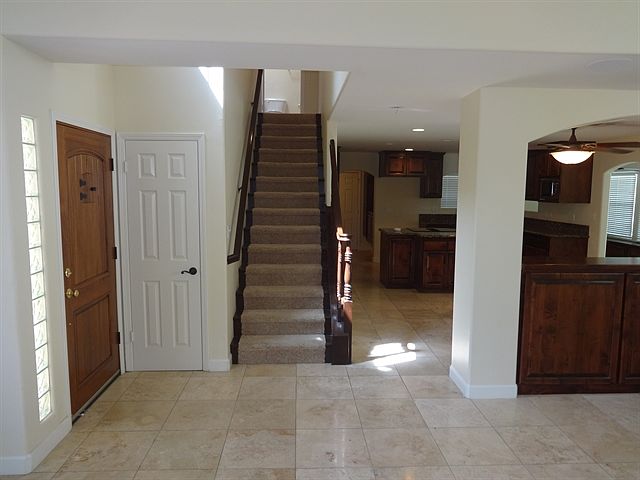 2nd image of 14604 Lakeside Way Rent To Own