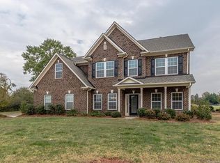 3004 King Richards Ct, MATTHEWS, NC 28104