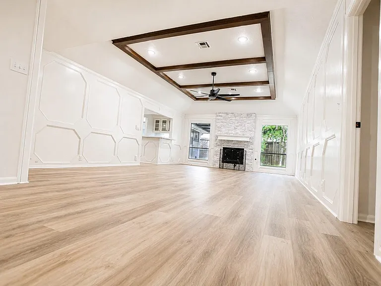10710 Sandy Shoals Dr — Photo 14