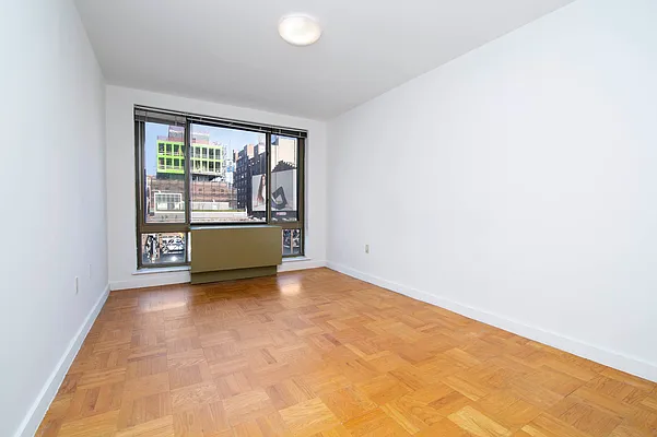 Rented by REAL New York | media 30