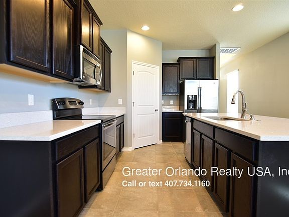 4th image of 15567 Waterleigh Cove Dr