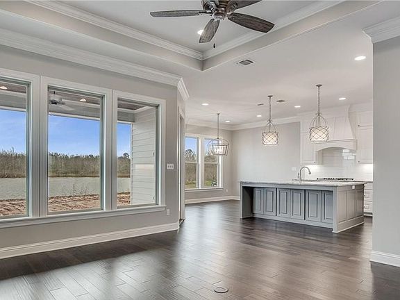 4th image of 1119 Calle Lago Ct