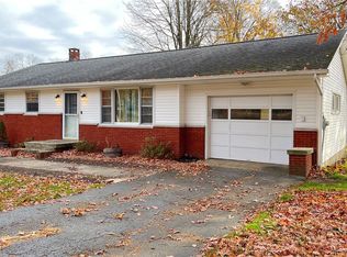 3016 Ivanhoe Rd, Sharpsville, PA 16150