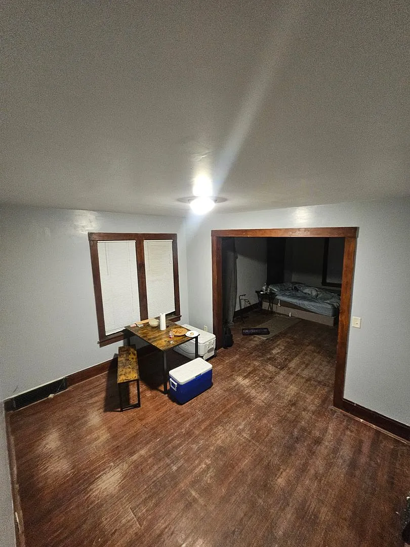 1372 Merryman St 4 Unit — Photo 3