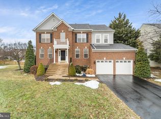 837 Macalister Dr SE, Leesburg, VA 20175