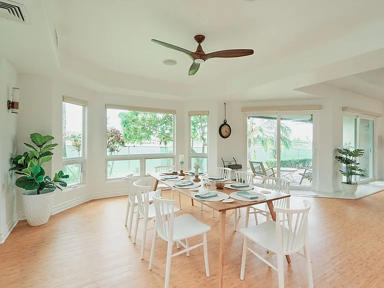4100 Queen Emmas Dr #52 — Photo 2