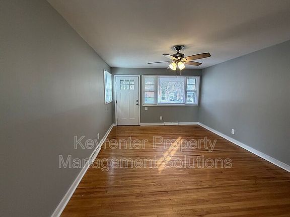 4th image of 221 River Rd