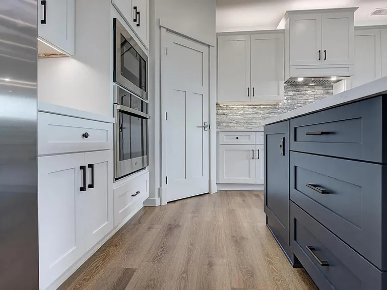 1209 N Horizon Way — Photo 9