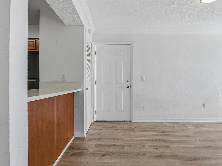 643 Haven Pl #643 — Photo 9