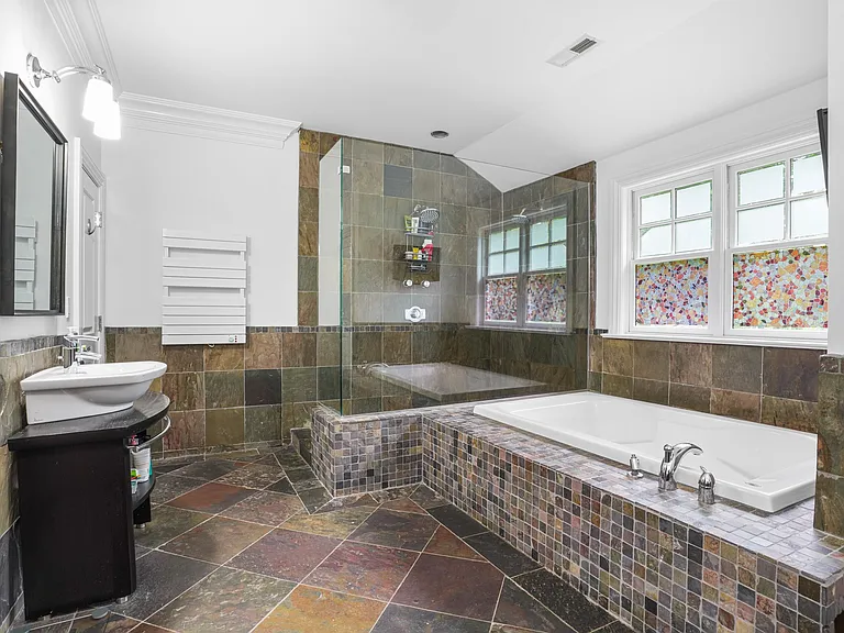 16 Laddins Rock Rd — Photo 14