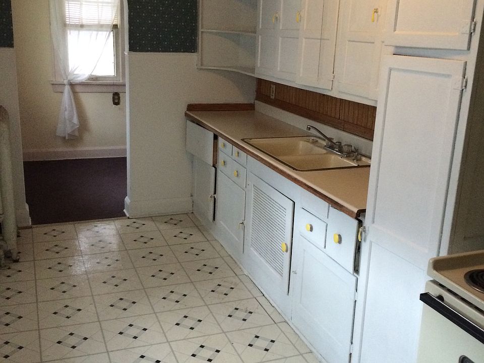 2nd image of 1317 Logan Ave NW #1