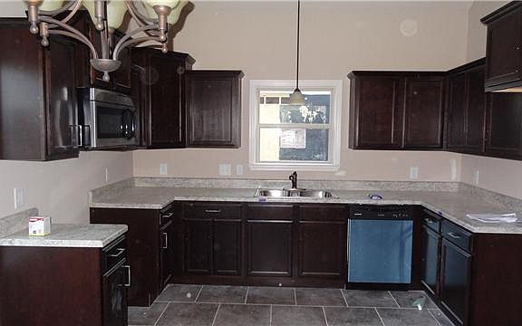 5th image of 254 Fox Xing Lot 254