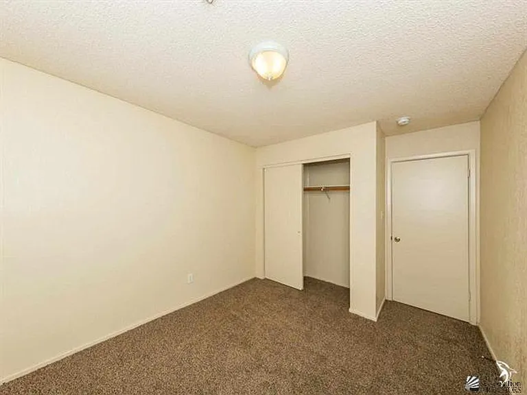 11271 E 25th Pl — Photo 8