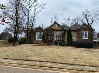 101 Oxmoor Rdg, Oxford, MS 38655