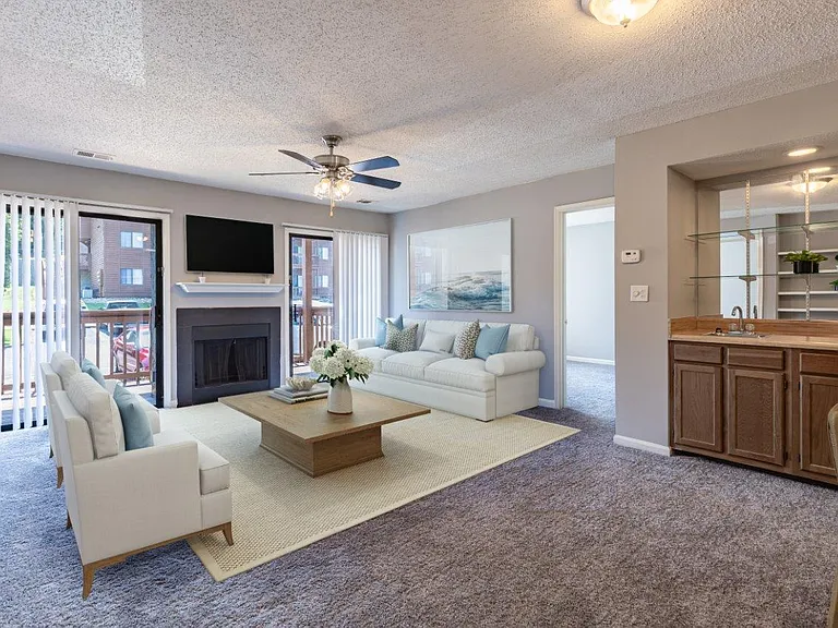 Riverwind Apartment Homes — Photo 4