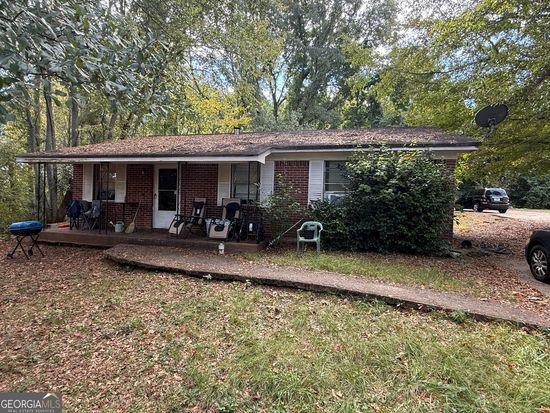 618 S Harlem Cir, Lagrange, GA 30241