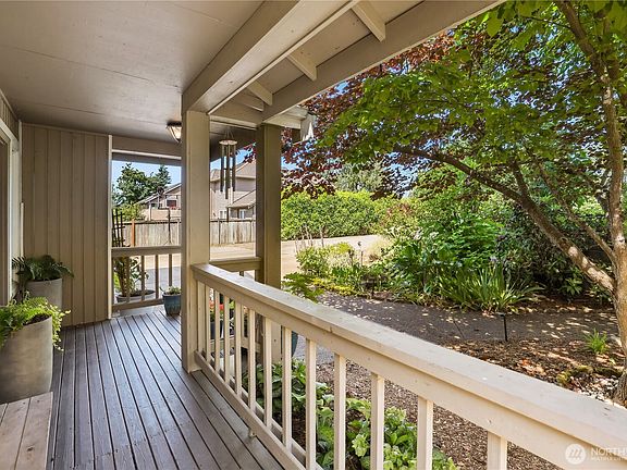 4th image of 35051 57th Avenue S