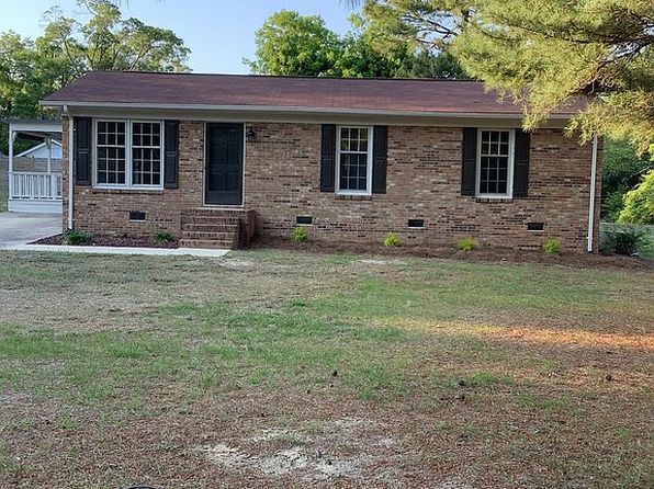4 Parrish Ct